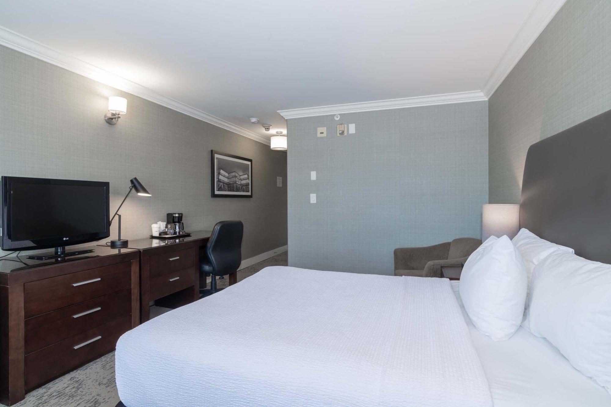 Sandman Hotel Saskatoon Zewnętrze zdjęcie