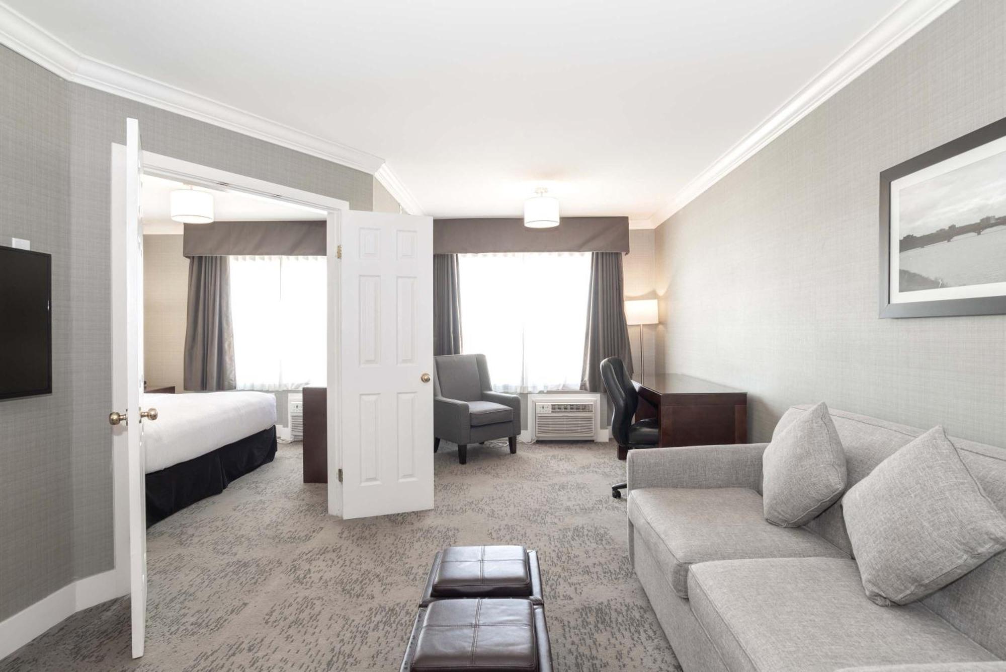 Sandman Hotel Saskatoon Zewnętrze zdjęcie