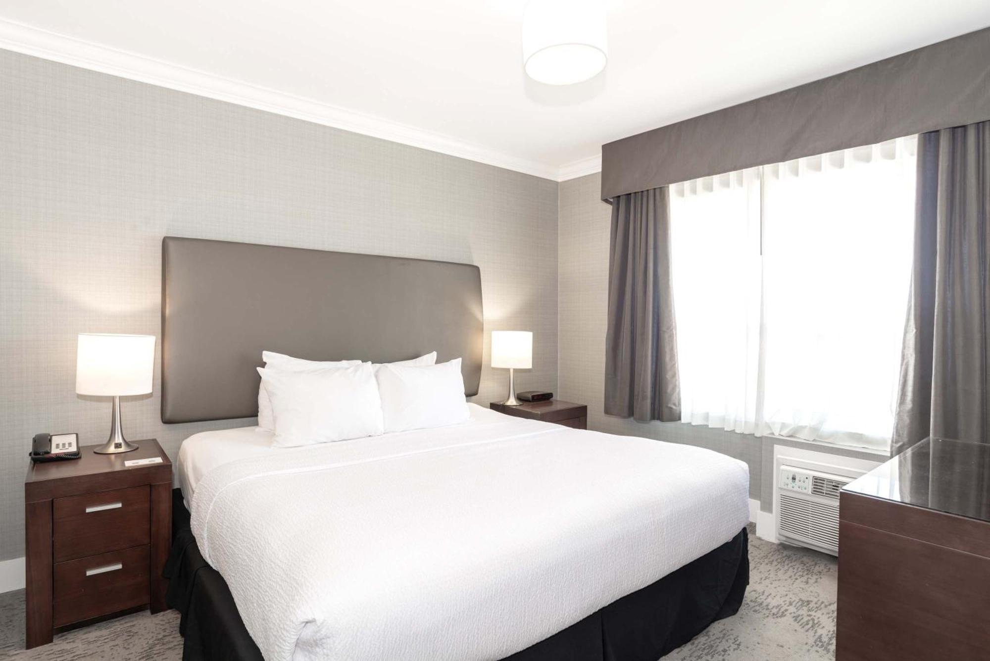 Sandman Hotel Saskatoon Zewnętrze zdjęcie