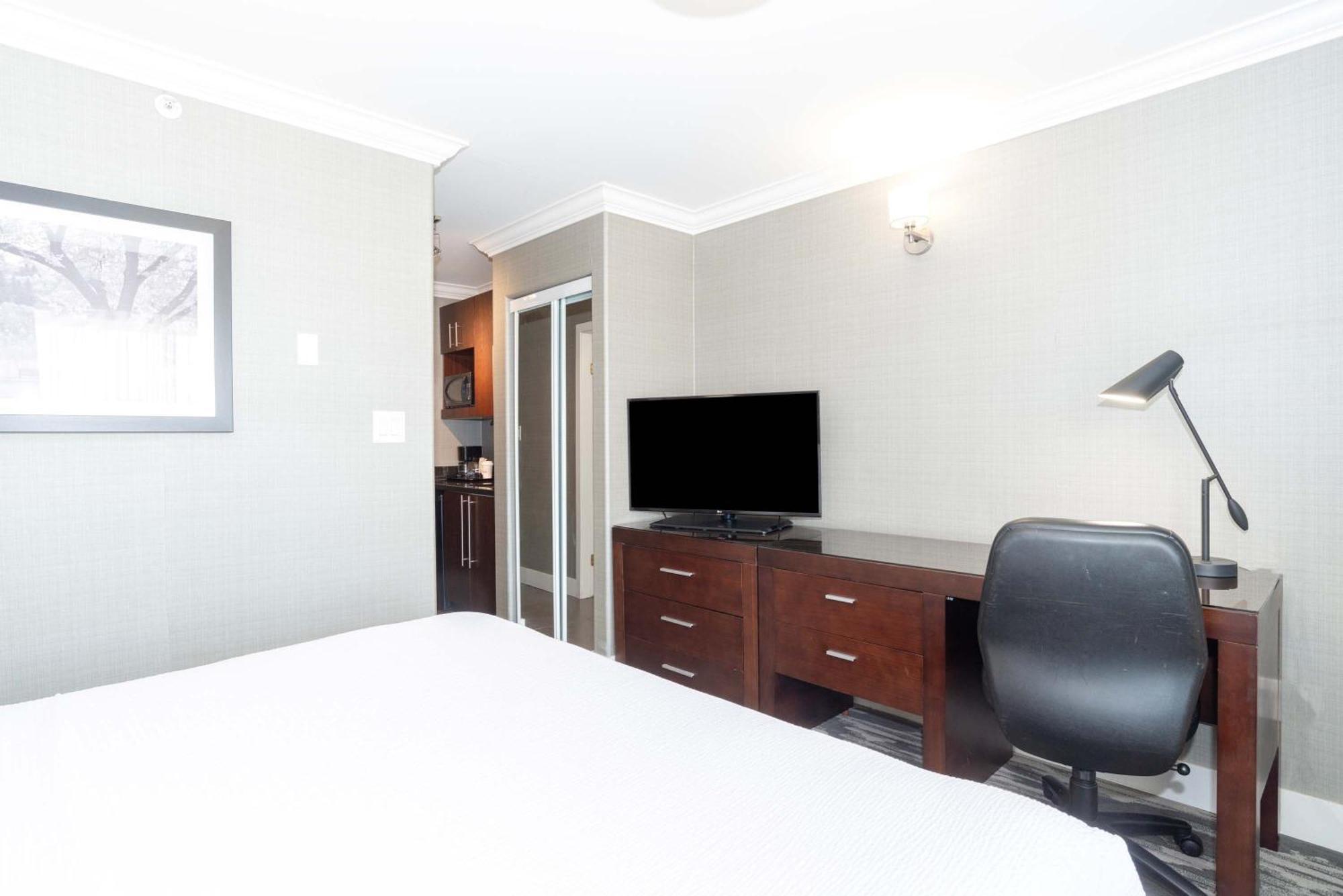 Sandman Hotel Saskatoon Zewnętrze zdjęcie